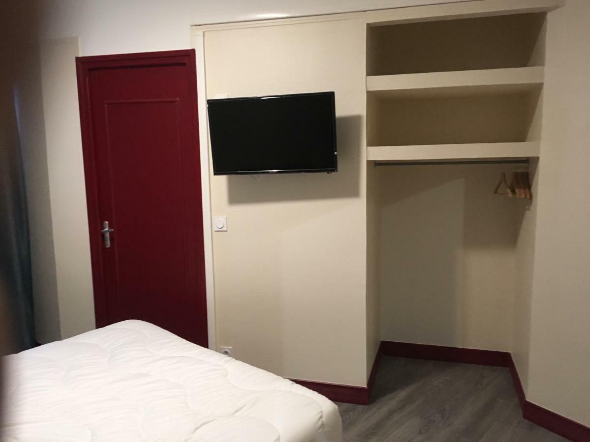 Hotel De Strasbourg Aulnay-sous-Bois Kültér fotó